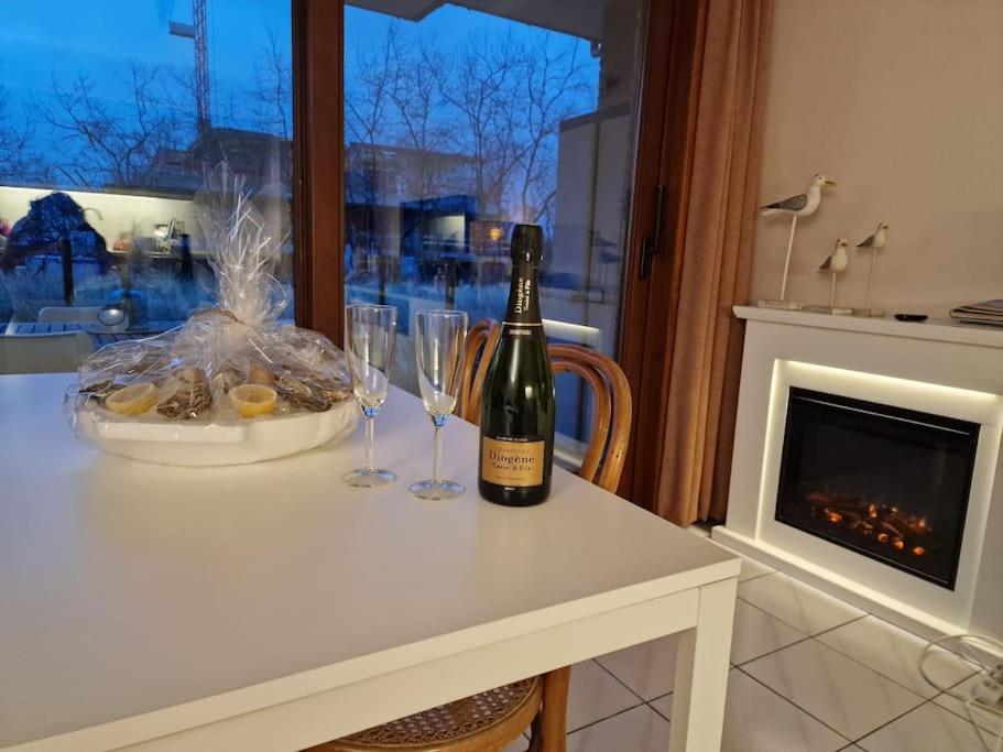 4-Persoons Appartement Met Een Mooi Uitzicht เดอปาน ภายนอก รูปภาพ